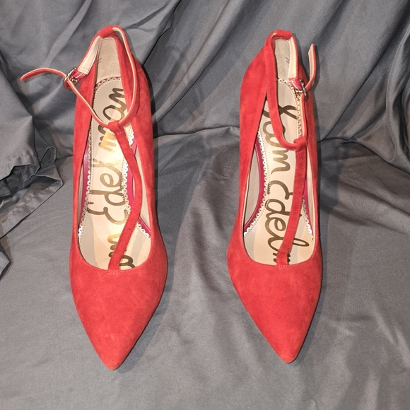Sam Edelman Red Suede Women's Heels - Picture 1 of 3